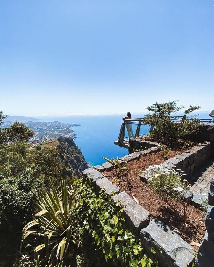 Getaway To Blue Paradise At Madeira Island Фуншал Екстер'єр фото